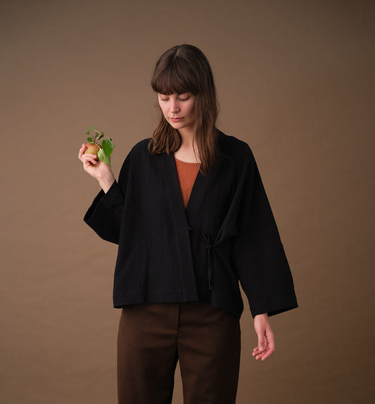 Liebling Margot Schwarzer Kimono